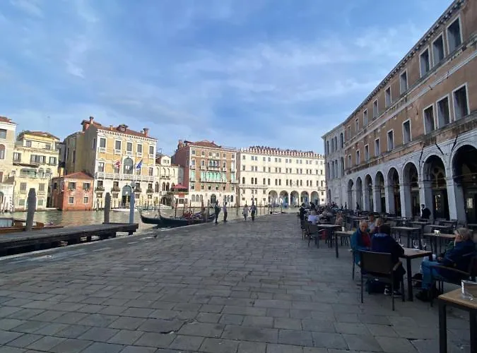 Esclusivo A Rialto Appartement