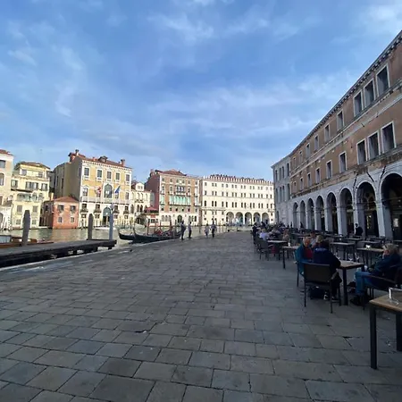 Esclusivo A Rialto Appartamento